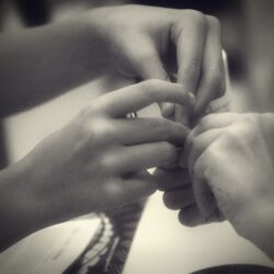 Paire de mains au travail